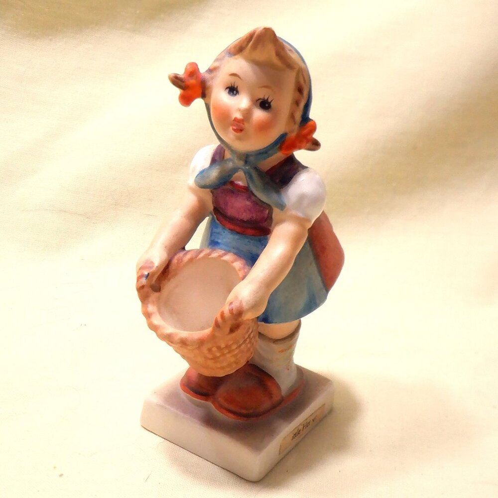 ~~~ HUMMEL *** LITTLE HELPER *** No.73 / 1960